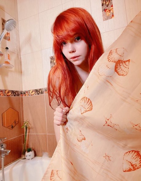 ブルネットの教師OnlyFans 無料xxx 写真