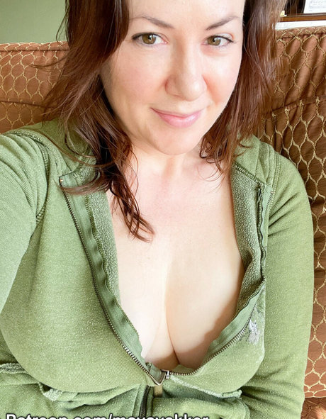 Maya Vakker セクシーなスター 写真