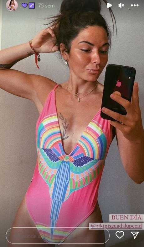 足ファックOnlyFans セクシーヌード ギャラリー