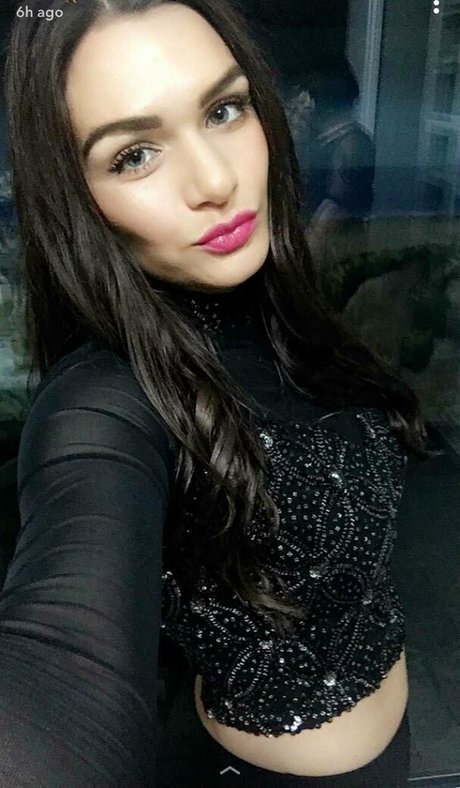 Lana D スター ギャラリー