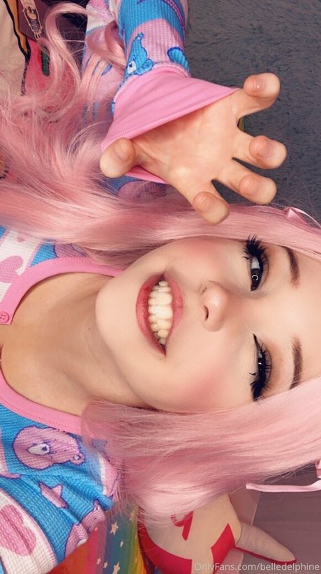 belledelphine ヌード女優 写真