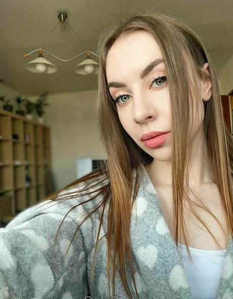 leeeeyyyla 美しいスター 写真