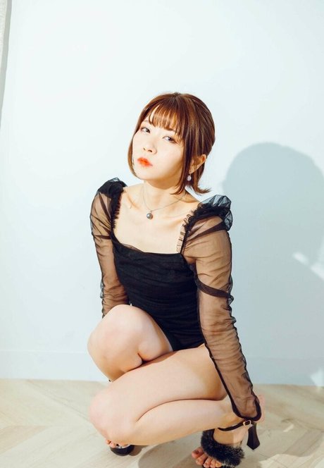 Mikity me エロティックなモデル アーカイブ