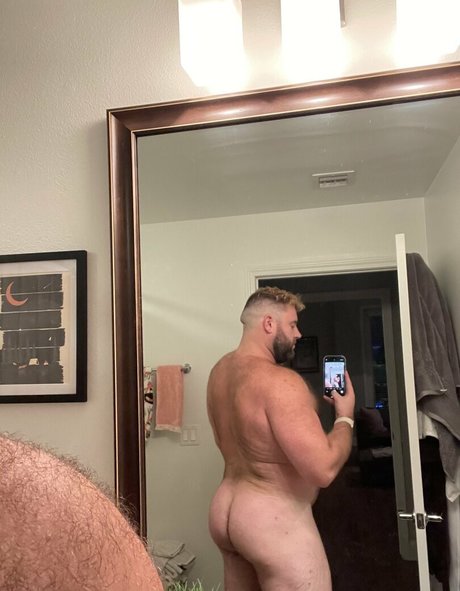 ルビーオンリーファン アートポルノ 写真