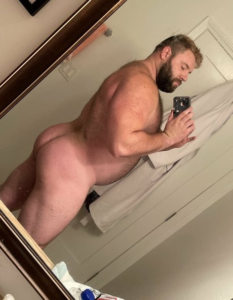 大学のOnlyFans 無料ヌード 画像