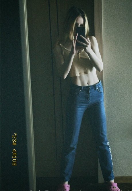 sweetymaria1 裸のスター 写真