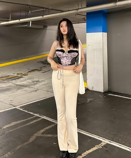 刑務所のOnlyFans パーフェクト アーカイブ