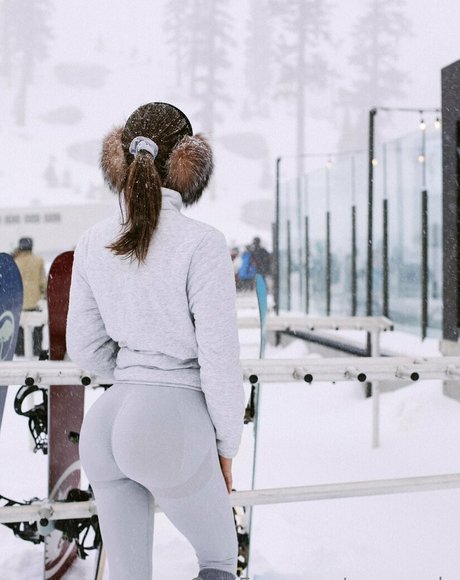 Coco Nady ポルノスター 独占 画像