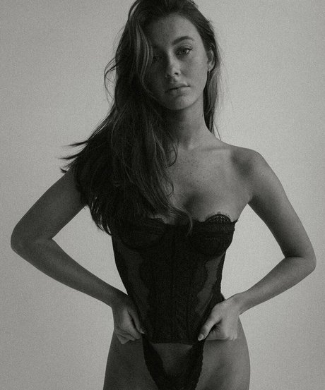 Sarah Waddles ポルノスター ベスト 画像