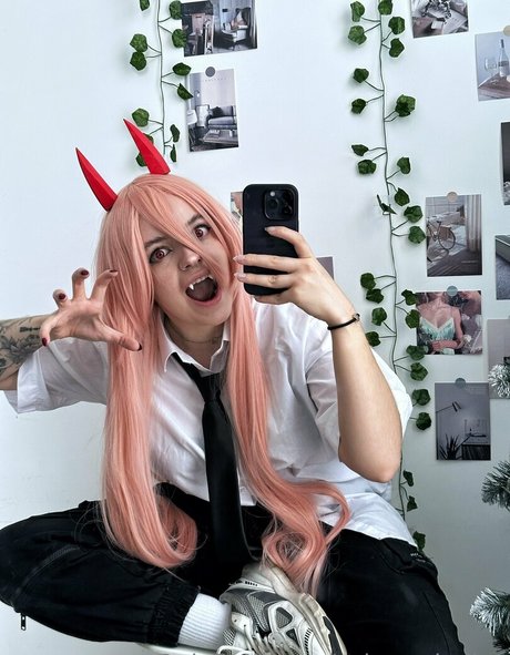 ぽっちゃりエモOnlyFans ホット裸 写真