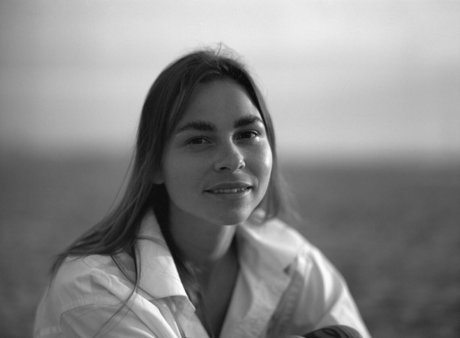 poly luna セクシーモデル 写真