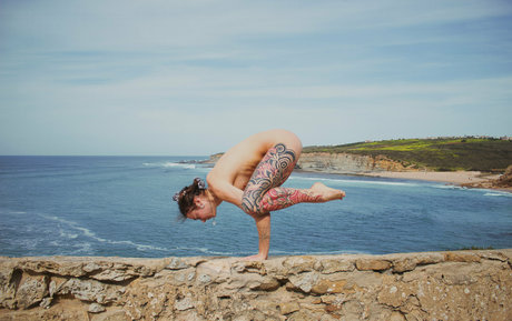 poly luna セックス女優 写真