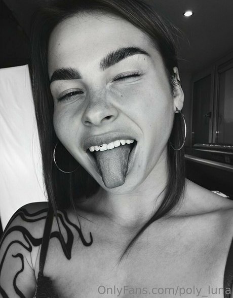 poly luna ホットモデル ギャラリー