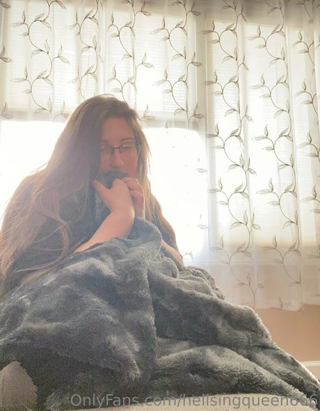 hellsingqueen666 美しいモデル 写真