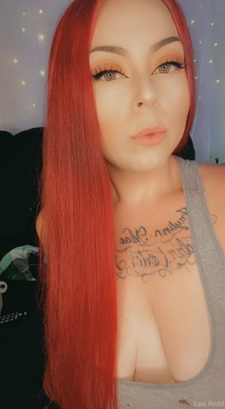 redxsiren top profile image