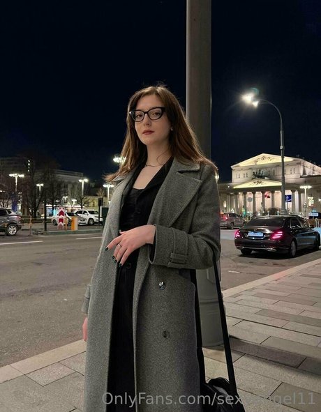 sofiaa2307 ポルノスター 無料 写真