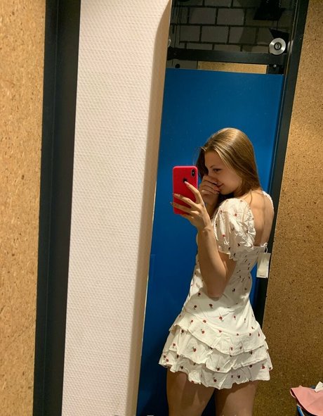 alexasecrets セクシーなスター 写真