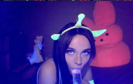 ゲイランジェリーOnlyFans 素敵 写真