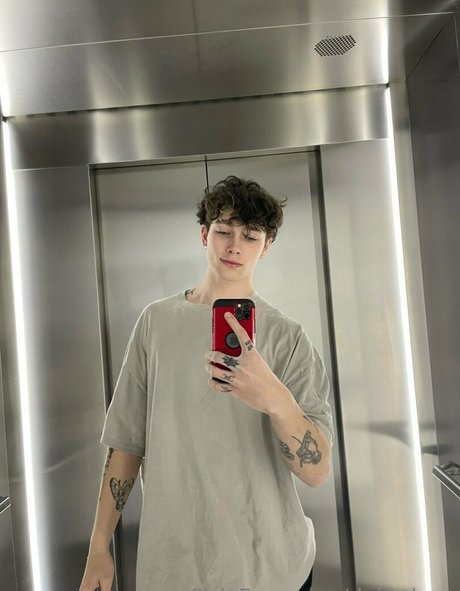 asmrベイビーonlyfans アート裸 写真