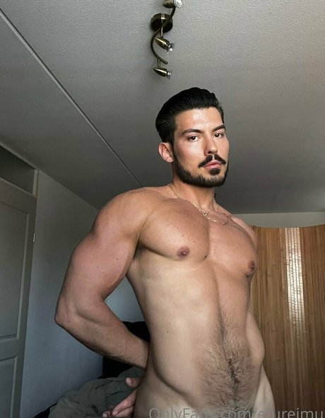 efureimu ポルノスター 裸 画像