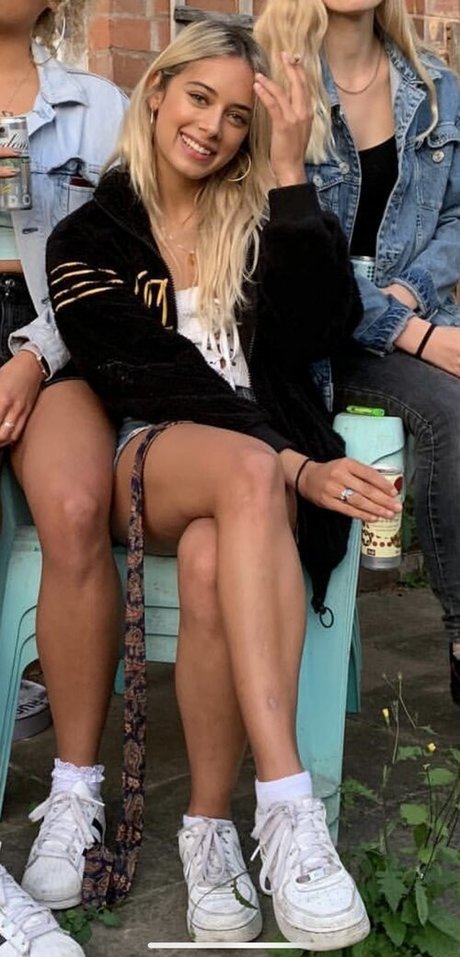 Ambar Driscoll ポルノ女優 アーカイブ