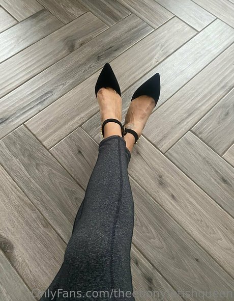 kikiluxxxe 限定スター ギャラリー