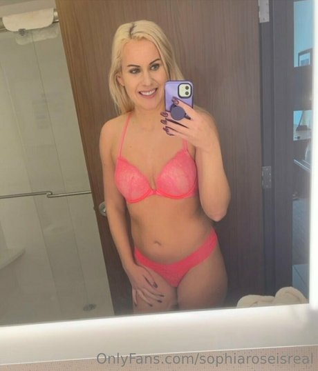 sophiaroseisreal セックススター 画像