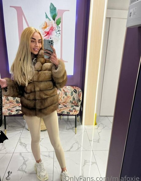 miafoxie ヌードスター 画像