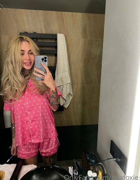 miafoxie 高品質のスター 写真