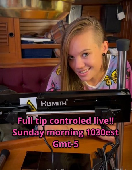 beessecrets ヌードのポルノスター 画像