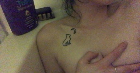 大きな白いチンポ OnlyFans トップ 画像