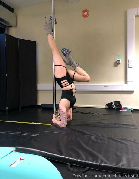 ビキニセックスOnlyFans 美しいxxx ギャラリー