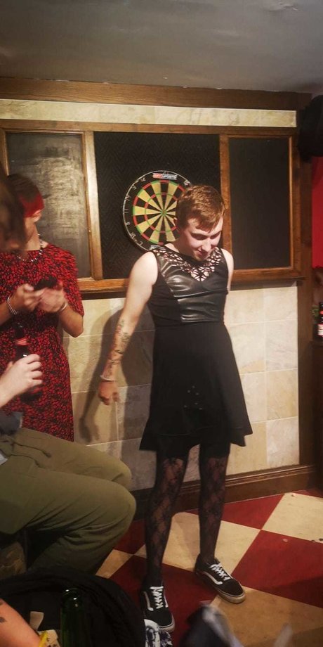 フェムボーイアジアンOnlyFans ホットセクシー ギャラリー