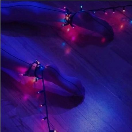 Chanel LouisV_ ポルノスター セクシー 写真