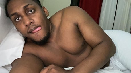 Michael Valdez de la rosa_ ポルノスター ヌード 画像