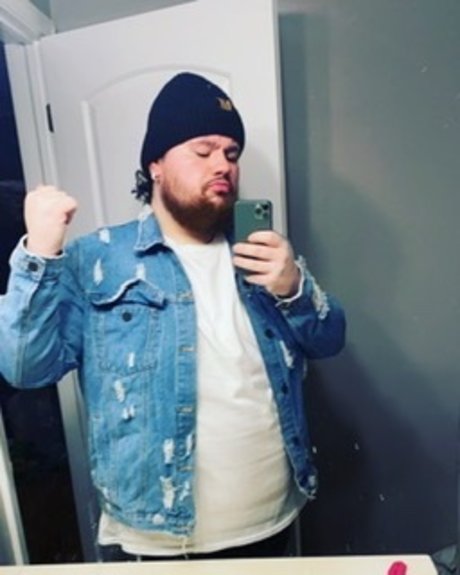 Michael Brando xxxポルノスター 写真