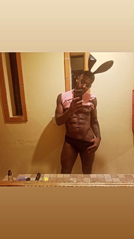 Mike Queenz XXXモデル 写真