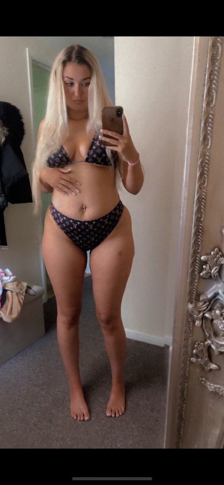 Bigbattyblondxo 素敵なポルノスター 画像