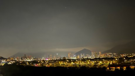 Andy_ スター 裸 写真