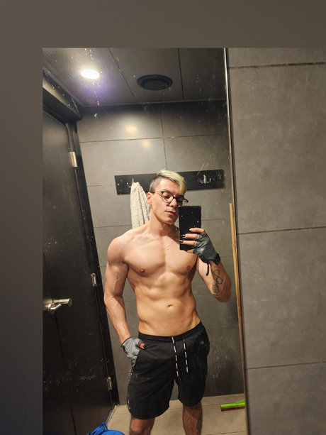 Milky Way1_ ヌード女優 写真