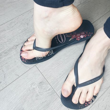 Miss Elise ポルノスター HD 写真