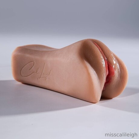 creamy cali_ ポルノスター HD 写真