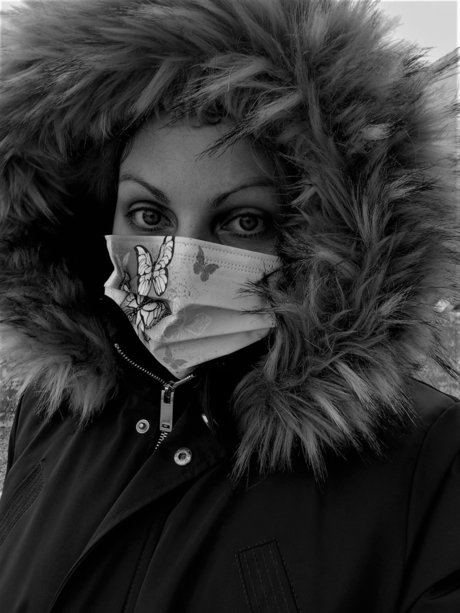 曲線美の赤毛OnlyFans ポルノグラフィック 写真