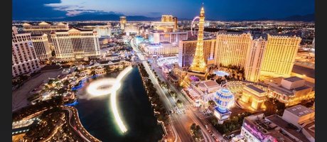 JANELL_ アートスター 写真