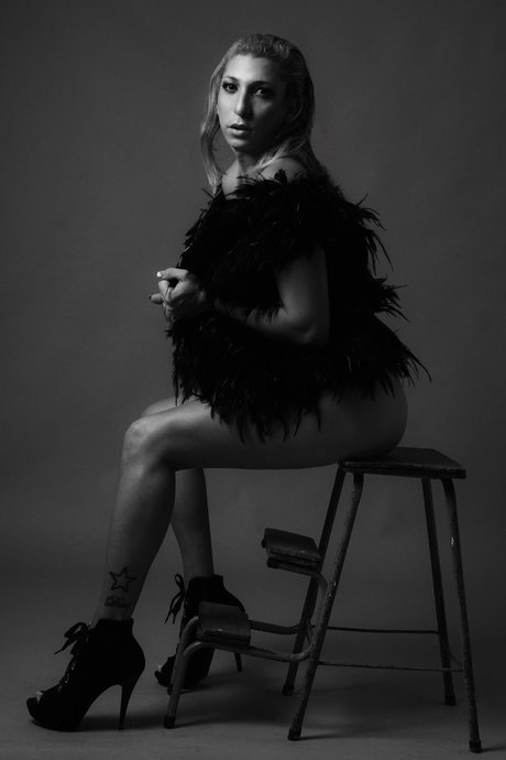 ニューハーフ ドミナトリックス OnlyFans ヌード ギャラリー