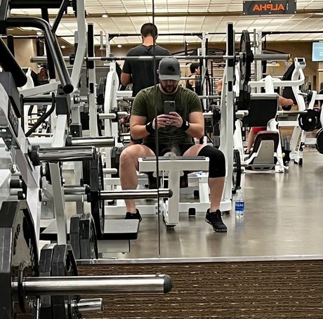 jchainsatx 裸モデル 写真