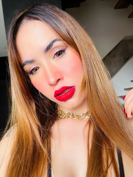 V E N U S_ ポルノスター 画像