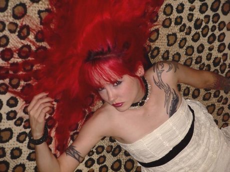 Pandora Suicide スター アーカイブ