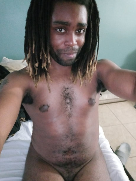 Dontae Hitachiin 裸モデル 画像