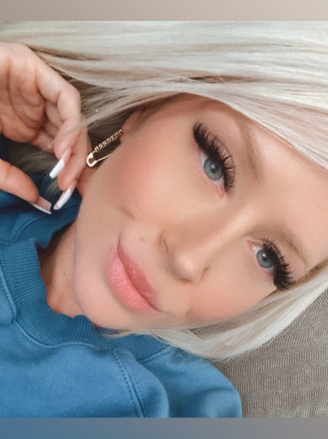 Monroe Lee ポルノスター パーフェクト 写真